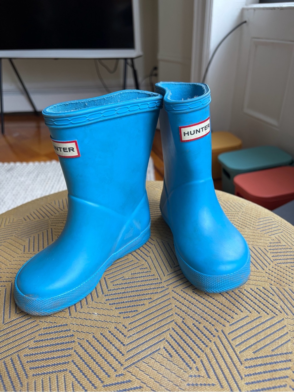 Hunter Kids First Classic Rain Boots – Bright Blue – US 6
